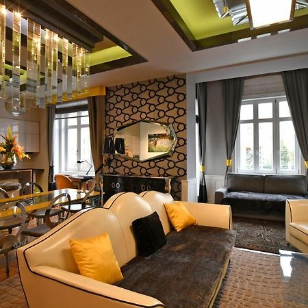 Luxuryflat Near Centre On118 Sqm, 3Br,2Bth,8Bed,Ac Apartment Budapest Exterior photo