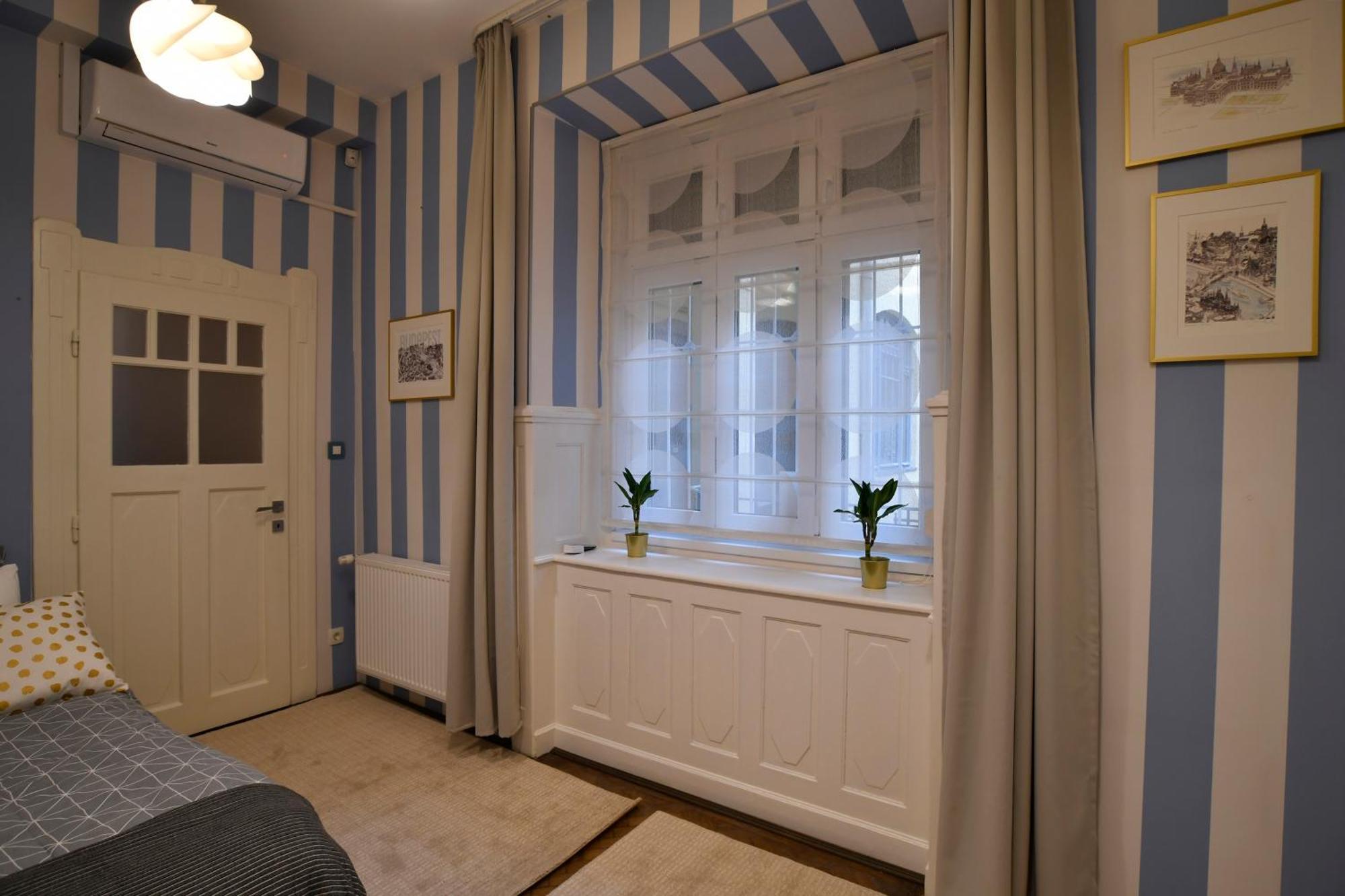 Luxuryflat Near Centre On118 Sqm, 3Br,2Bth,8Bed,Ac Apartment Budapest Exterior photo